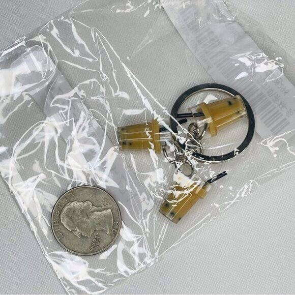 Triple Bubble Tea Keychain - Picture 4 of 4